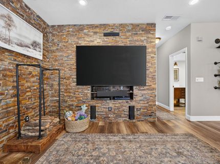 8405 Zachis Way, Antelope, CA 95843 Photo