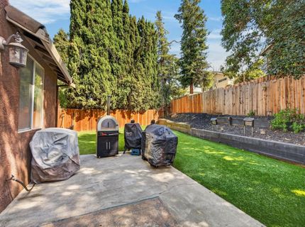 8405 Zachis Way, Antelope, CA 95843 Photo