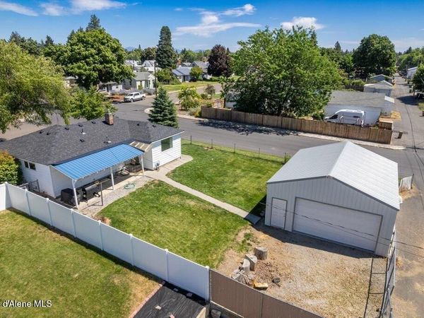 2803 W Sanson Ave , Spokane, WA 99205