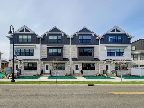 711 N Saint Peter Avenue, South Bend, IN 46617
