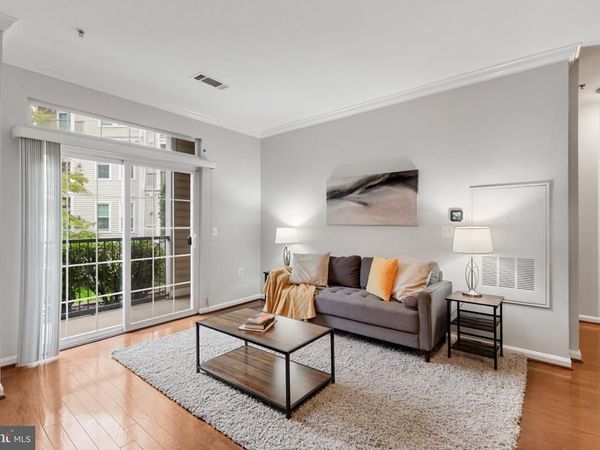 2465 ARMY NAVY DRIVE, Unit 104, ARLINGTON, VA 22206