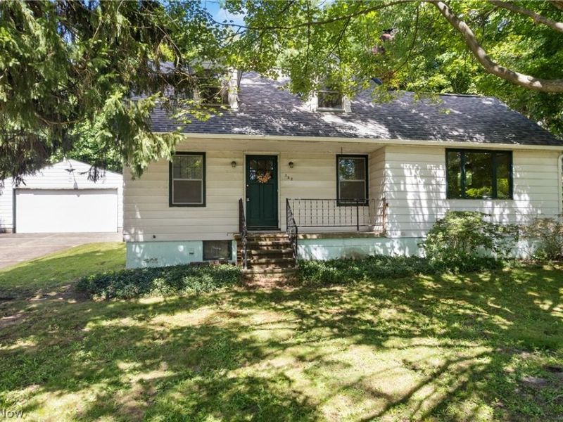 353 Southeast Avenue , Tallmadge, OH 44278 Photo 2