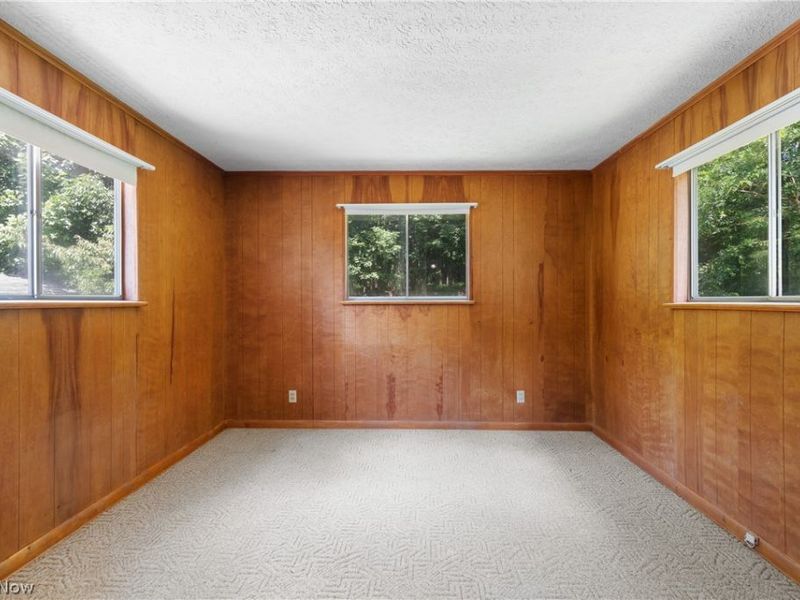 353 Southeast Avenue , Tallmadge, OH 44278 Photo 22