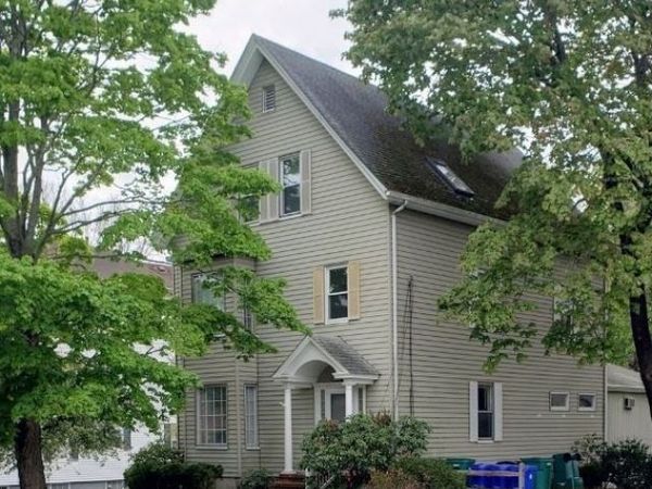 82 Dennis St, Unit 2, Attleboro, MA 02703