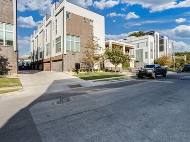 2038 N Prairie Avenue, Unit 104, Dallas, TX 75204