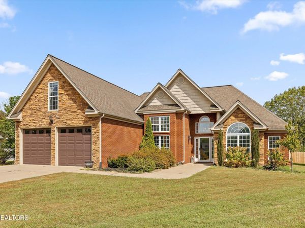 8789 Allie Dan Court, Ooltewah, TN 37363