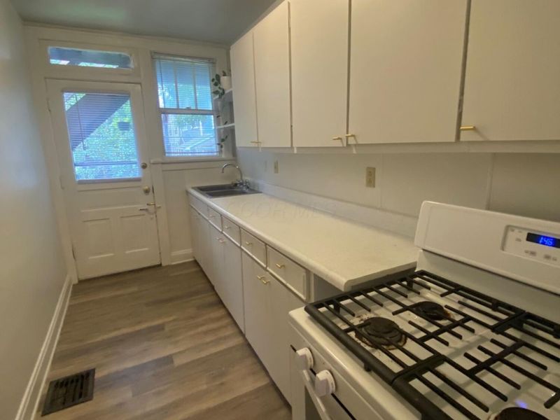 169 E Arcadia Avenue, Columbus, OH 43202 Photo 9