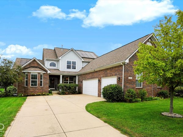 5914 Daw Street , Noblesville, IN 46062