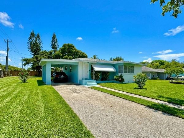 355 NW 8th Avenue, Delray Beach, FL 33444