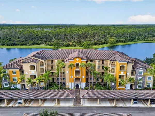9727 Acqua CT , Unit 433, NAPLES, FL 34113