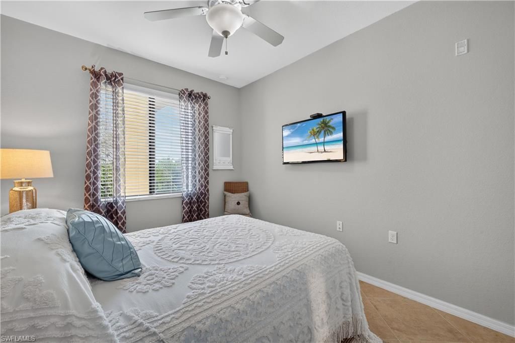 9727 Acqua Ct, Unit 433, Naples, FL 34113 Photo