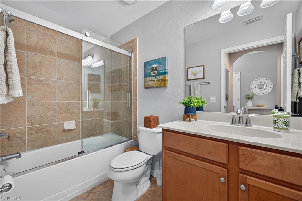 9727 Acqua Ct, Unit 433, Naples, FL 34113 Photo