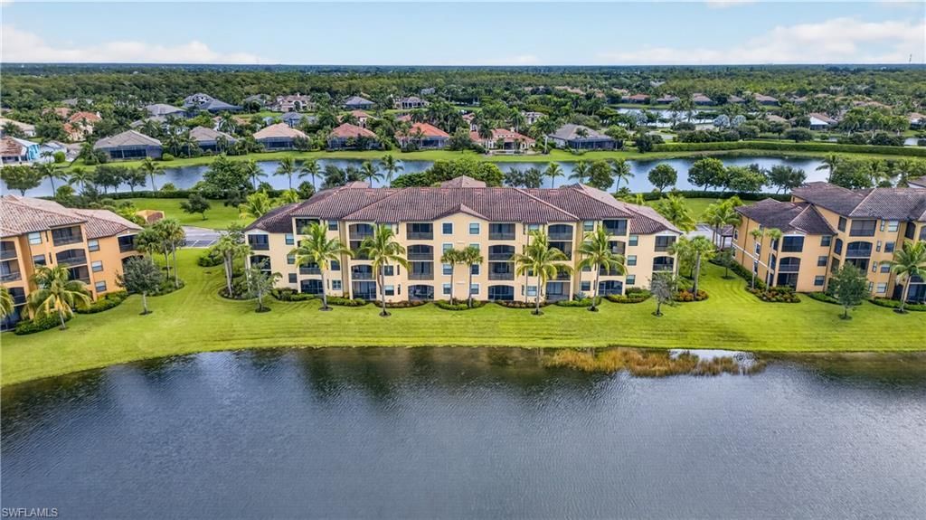 9727 Acqua Ct, Unit 433, Naples, FL 34113 Photo