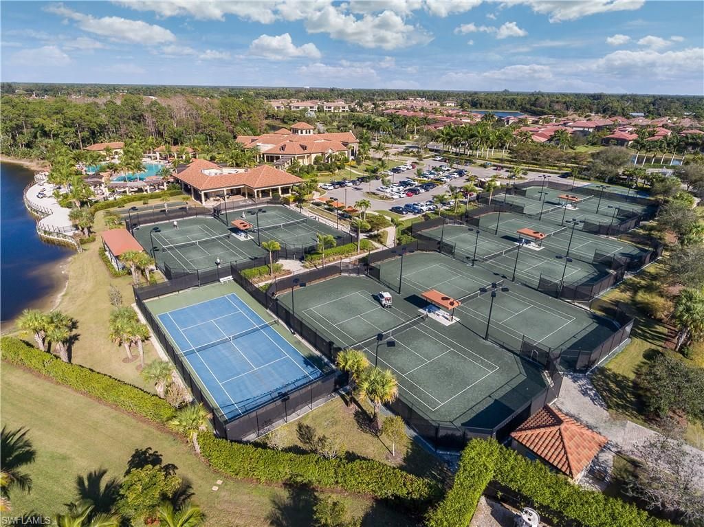 9727 Acqua Ct, Unit 433, Naples, FL 34113 Photo