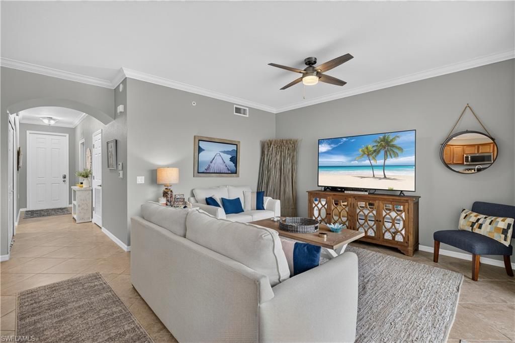 9727 Acqua Ct, Unit 433, Naples, FL 34113 Photo