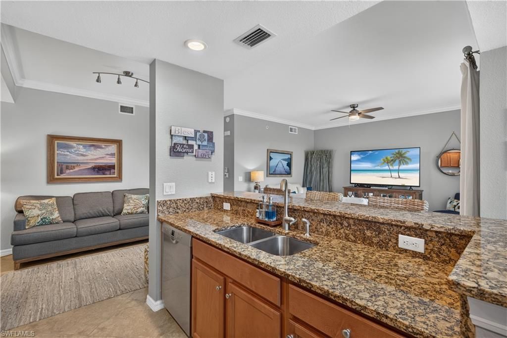 9727 Acqua Ct, Unit 433, Naples, FL 34113 Photo