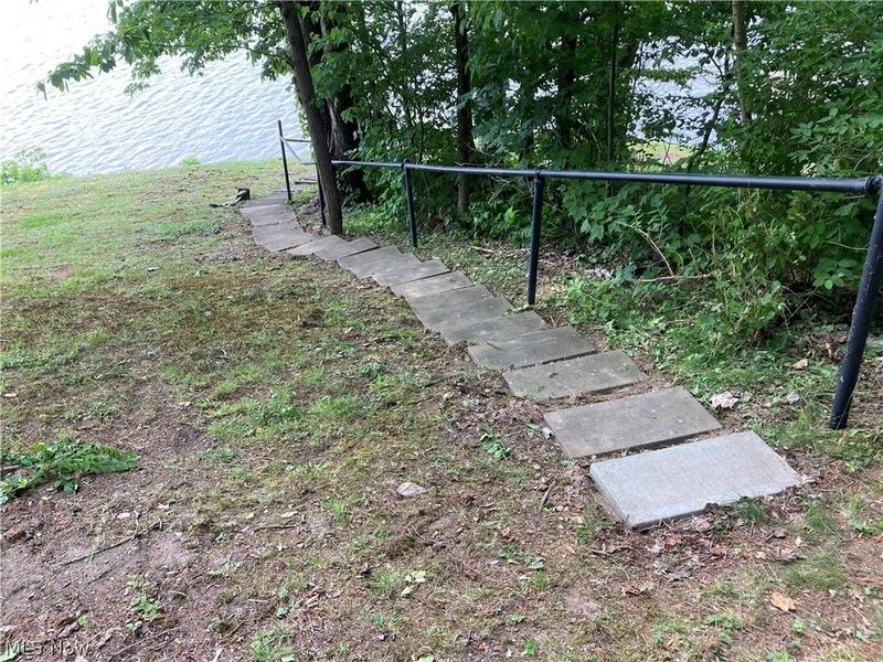 27 Margo Lane, Senecaville, OH 43780 Photo 8