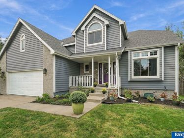 6811 S 33 Street, Lincoln, NE 68516