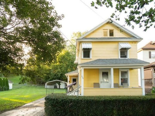 510 Gaughan Court , Archbald, PA 18403