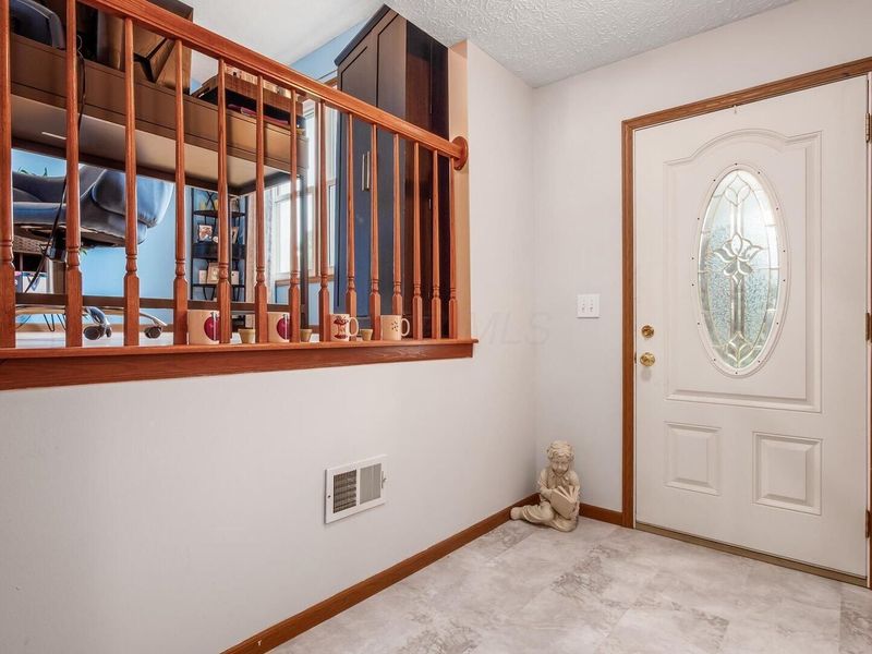 1142 Green Meadow Avenue , Lancaster, OH 43130 Photo 3
