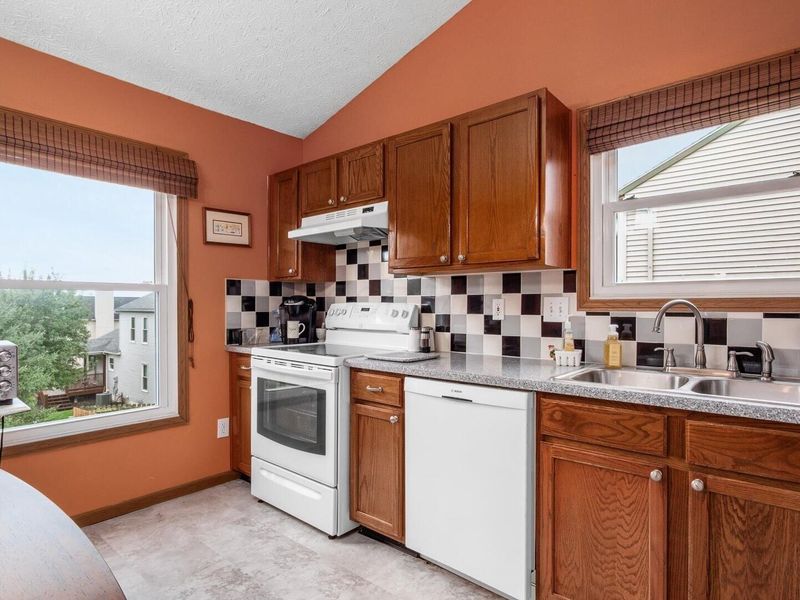 1142 Green Meadow Avenue , Lancaster, OH 43130 Photo 7