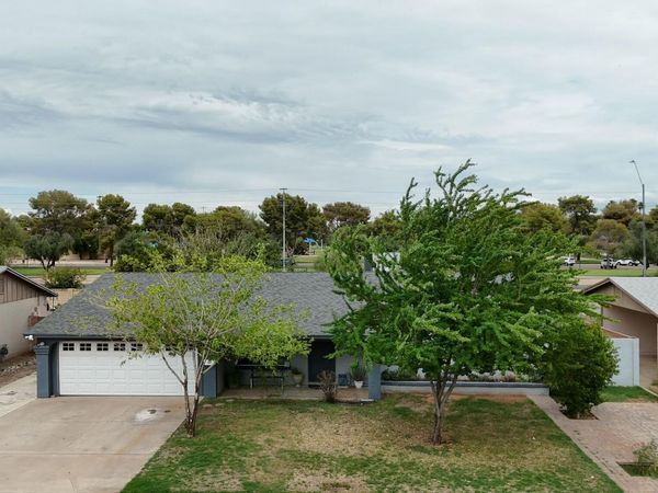 3458 E SHAW BUTTE Drive, Phoenix, AZ 85028