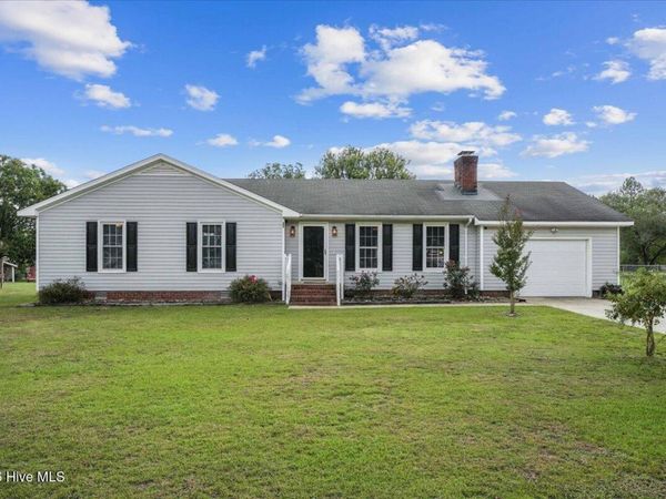 2565 Irvin Drive , Kinston, NC 28504