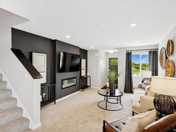 2020 Apple Lane , Montrose, MN 55363
