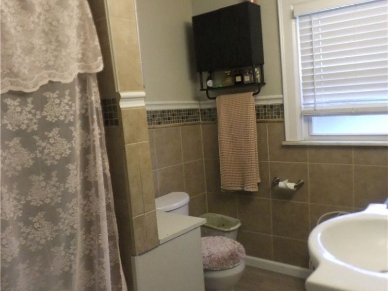 5906 Velma Avenue , Parma, OH 44129 Photo 17