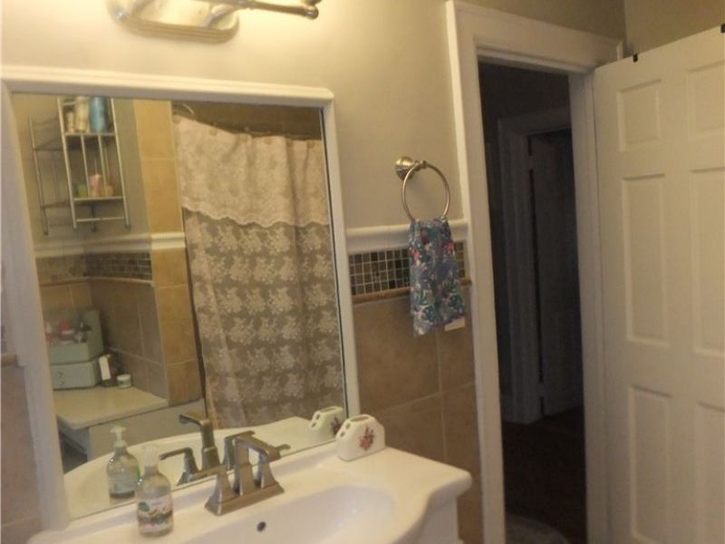 5906 Velma Avenue , Parma, OH 44129 Photo 18