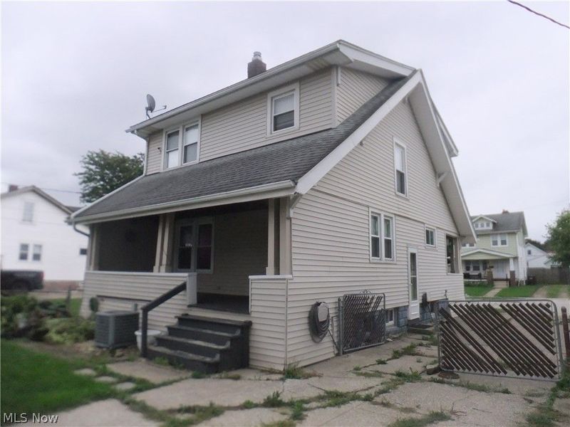 5906 Velma Avenue , Parma, OH 44129 Photo 2