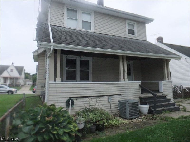 5906 Velma Avenue , Parma, OH 44129 Photo 7