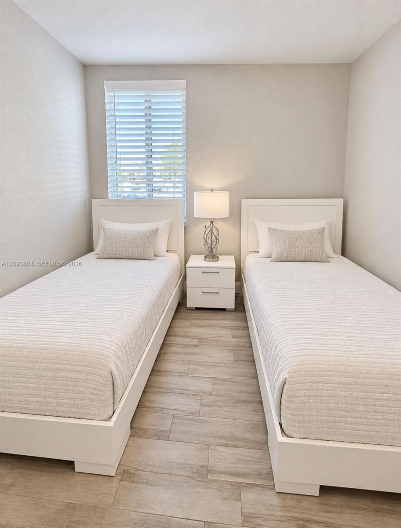 1885 W 56th St , Unit 110, Hialeah, FL 33012 Photo