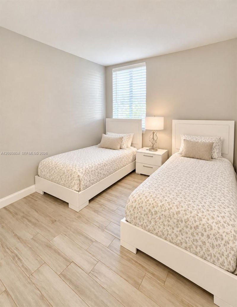 1885 W 56th St , Unit 110, Hialeah, FL 33012 Photo