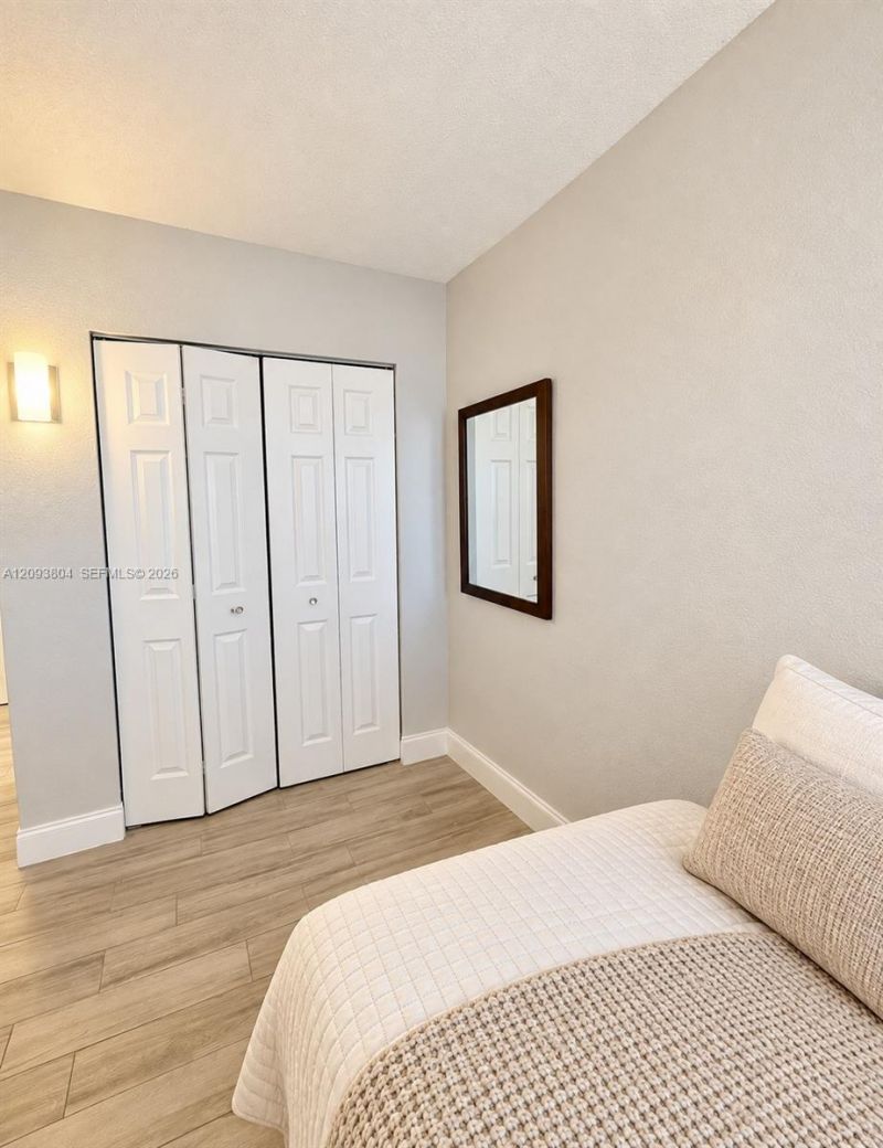 1885 W 56th St , Unit 110, Hialeah, FL 33012 Photo