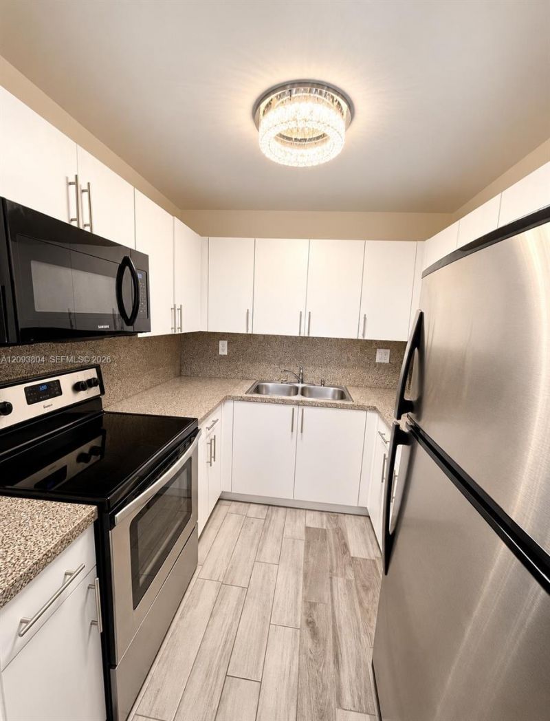 1885 W 56th St , Unit 110, Hialeah, FL 33012 Photo