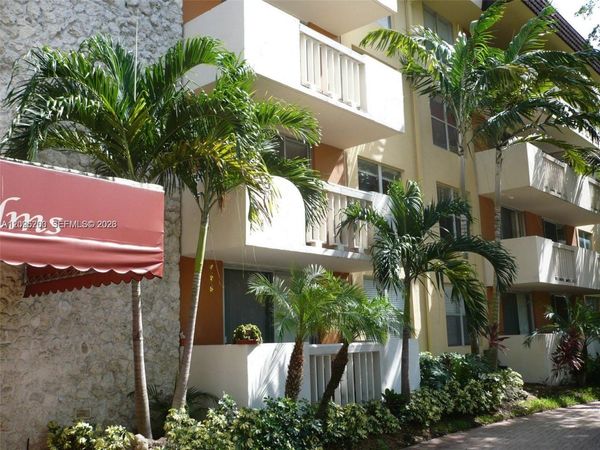 1800 Sans Souci Blvd , Unit 316, North Miami, FL 33181