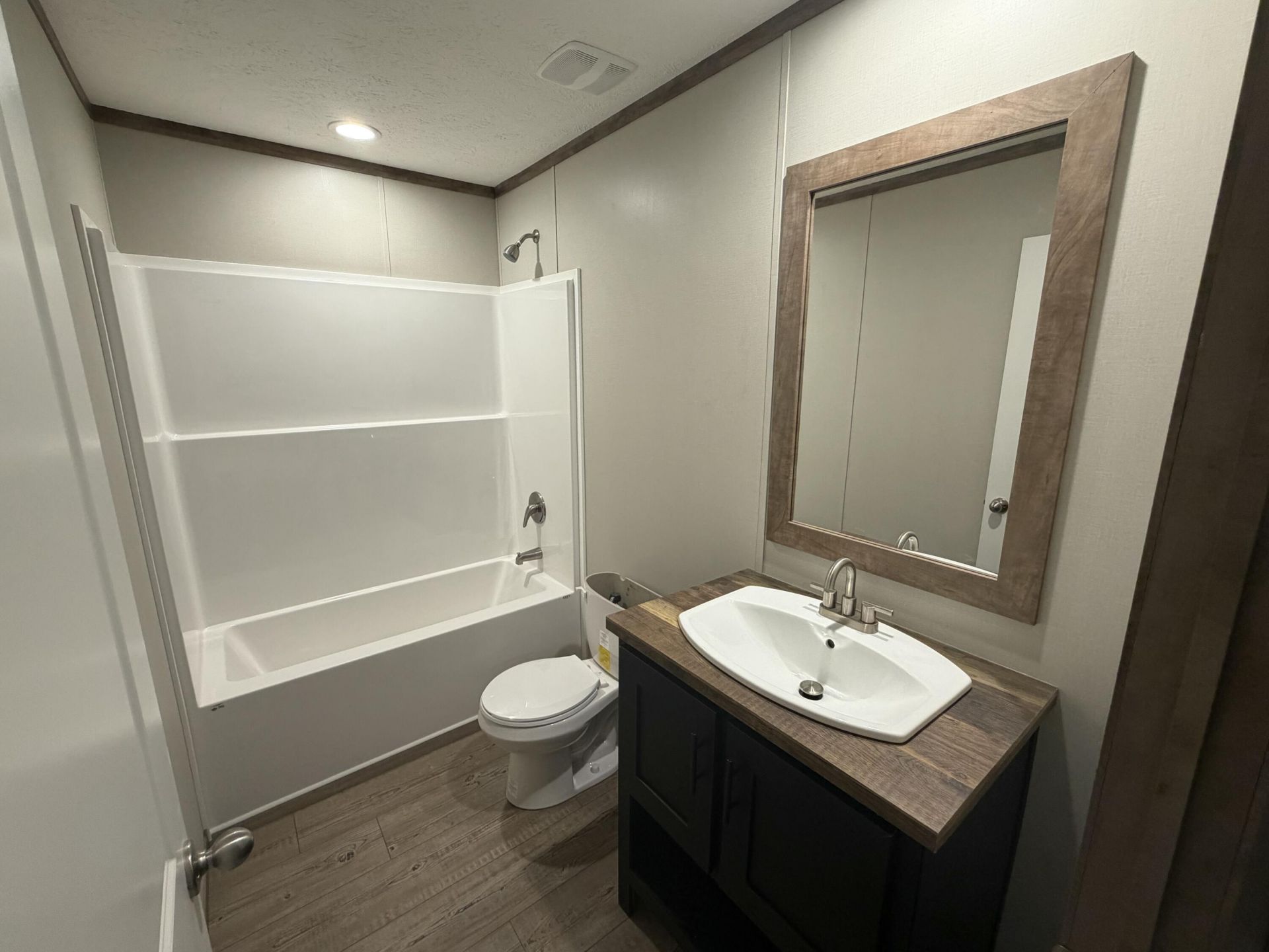 177 Barons Road Photo 19