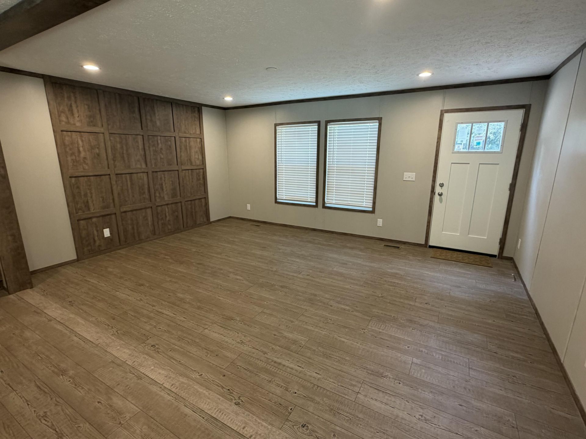 177 Barons Road Photo 4