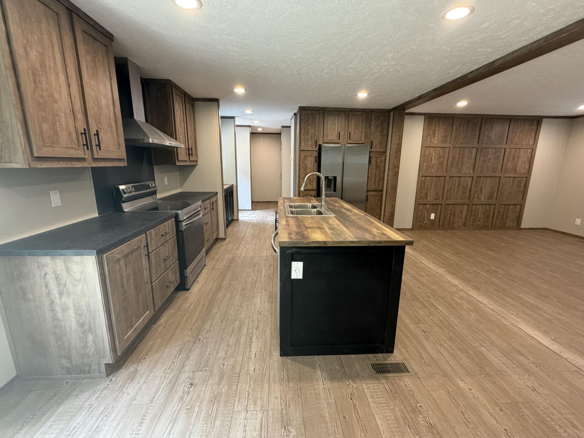177 Barons Road Photo 5