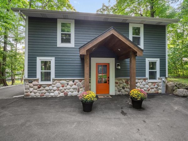 3951 Oak AVENUE, West Bend, WI 53095