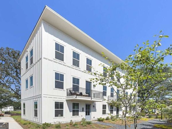 498 Burroughs Street SE, Unit 323, Atlanta, GA 30315