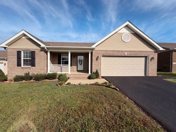 1948 Susan Rd , Columbia, TN 38401