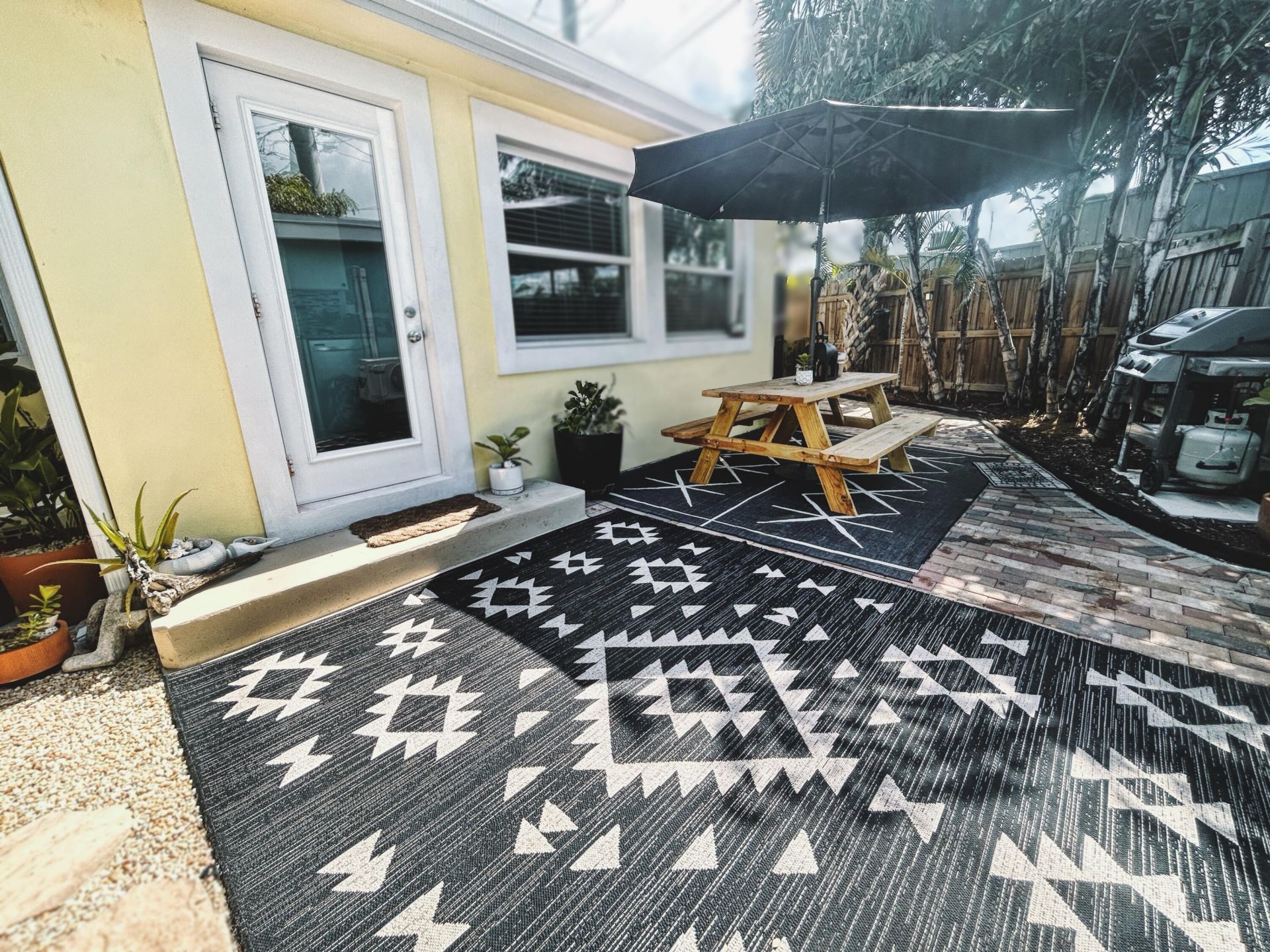 604 NW Poinsettia Street, Stuart, FL 34994 Photo