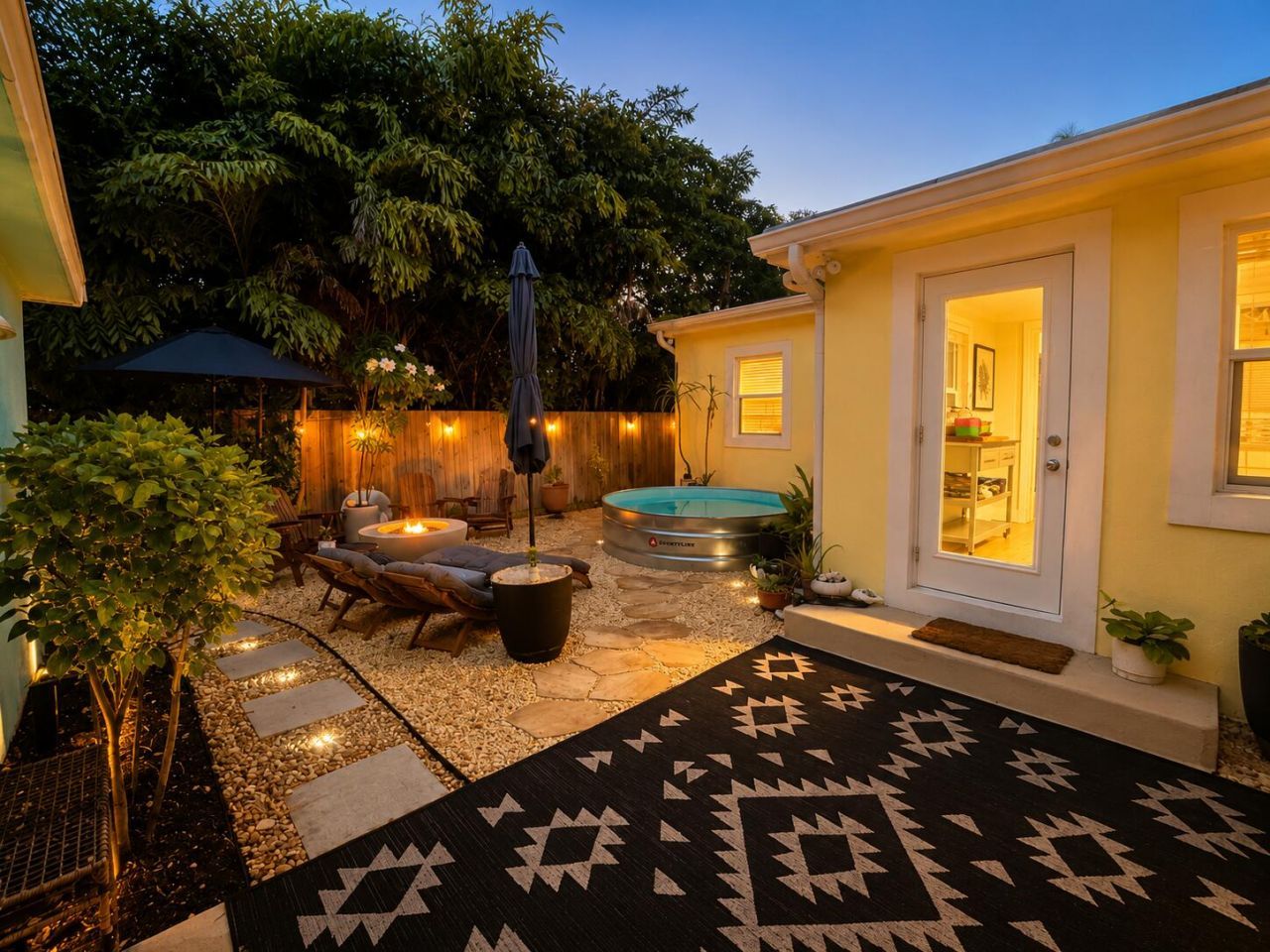 604 NW Poinsettia Street, Stuart, FL 34994 Photo