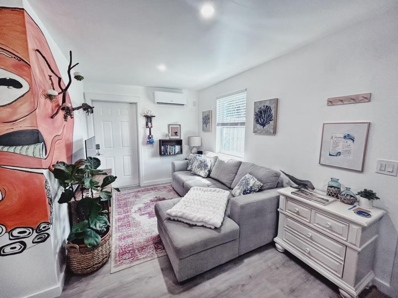604 NW Poinsettia Street, Stuart, FL 34994 Photo