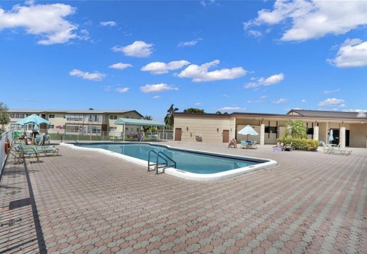 7505 NW 5th Court, Unit 208, Margate, FL 33063 Photo