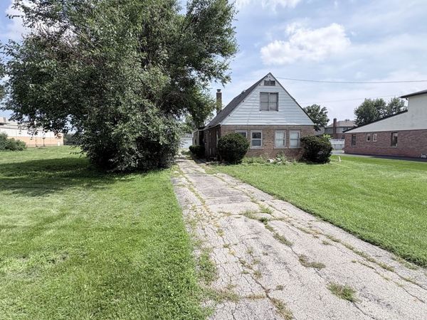 13539 Long Avenue , Crestwood, IL 60418