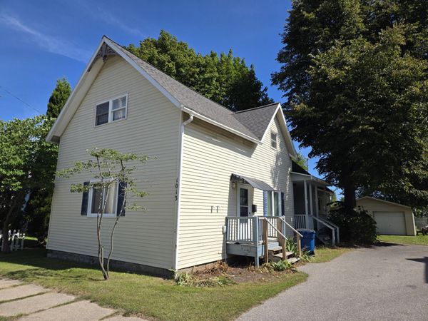 1013 Vine Street, Manistee, MI 49660
