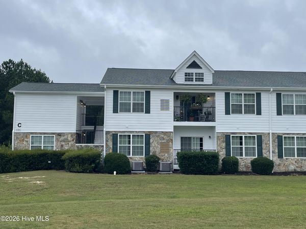 520 Little River Farm Boulevard, Unit C107, Carthage, NC 28327